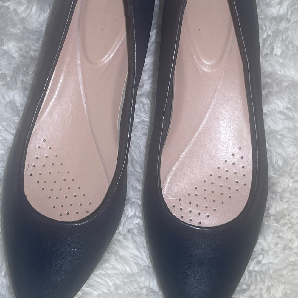 Easy Spirit Caldise navy blue pointed toe pumps size 10M